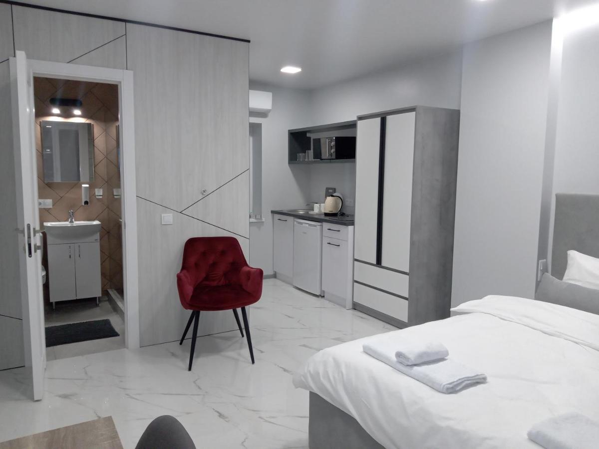 39 Apart Hotel Lviv Kültér fotó